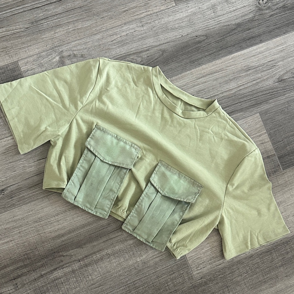 Green Cropped T-Shirt with Pocket Details